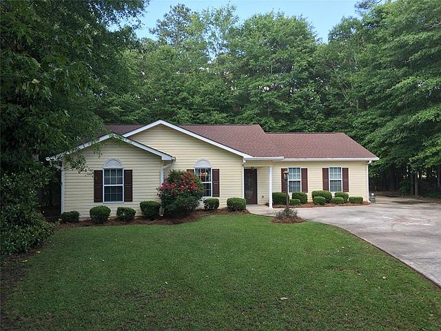 1st image of 93 Stillwood Dr
