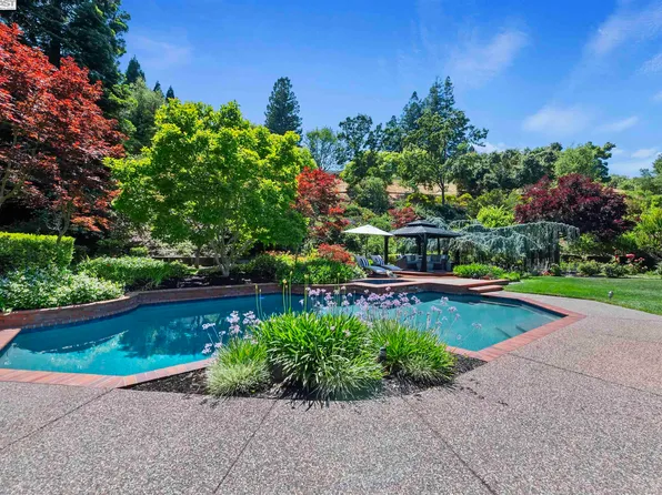 30 Foothill Ct, Danville, CA 94506