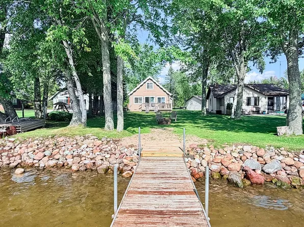 10787 E Houghton Lake Dr, Houghton Lake, MI 48629