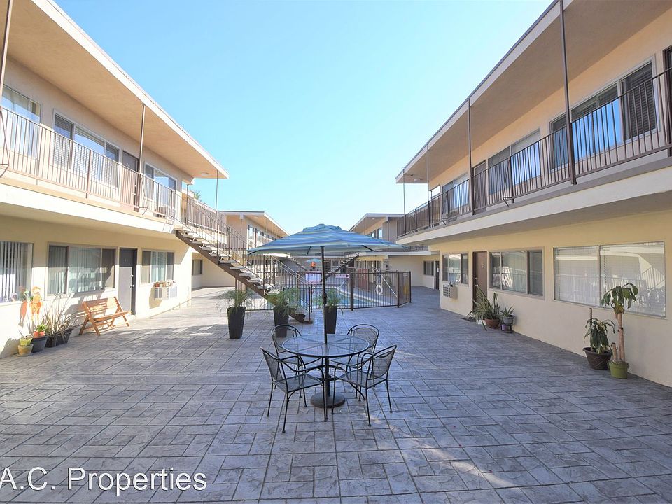 1st image of 11840 Kittridge St APT 27