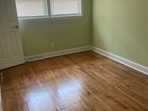 5th image of 607 Fairmount Dr