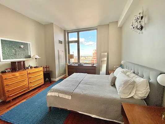 Rented by NY Living Solutions | media 8