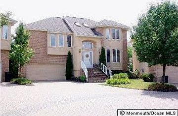 2nd image of 159 Blue Heron Ct