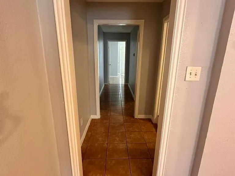 306 Lake Rd — Photo 9