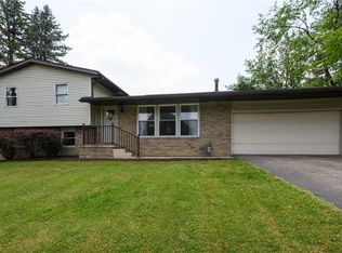 5400 Oakvale St SW, Canton, OH 44706