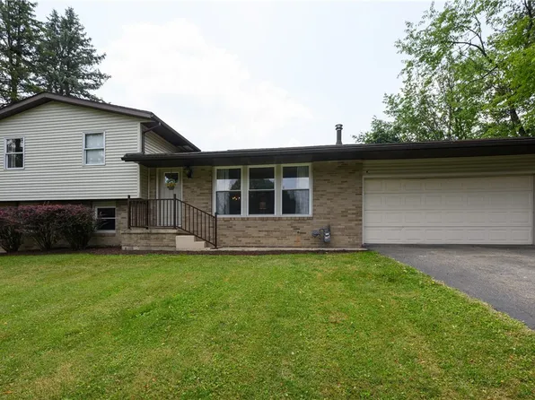 5400 Oakvale St SW, Canton, OH 44706