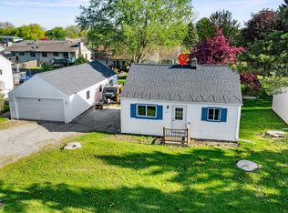 2717 W Heather Ave, Appleton, WI 54914