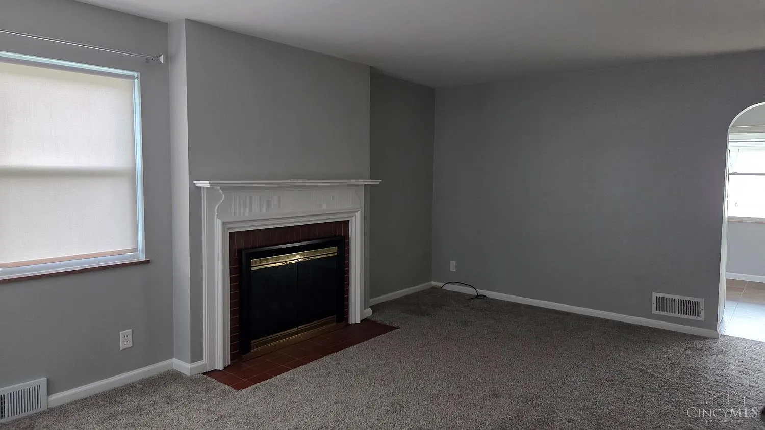 2 bed, 1000 sqft, $1,175 — Photo 3