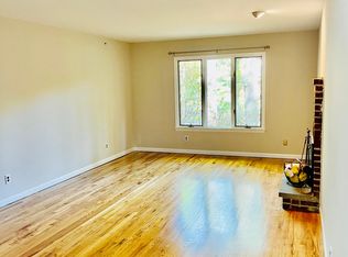 19 Ox Ridge Rd #1, Elmsford, NY 10523