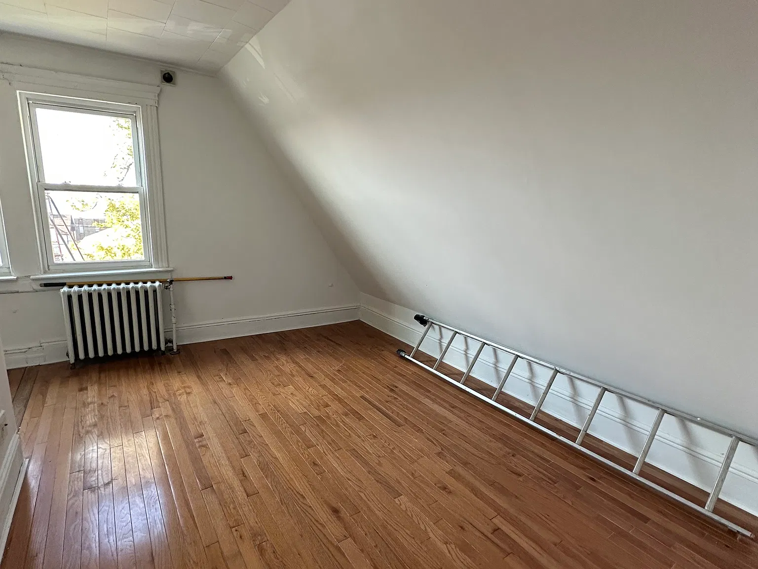 120th St, College Point — Photo 4