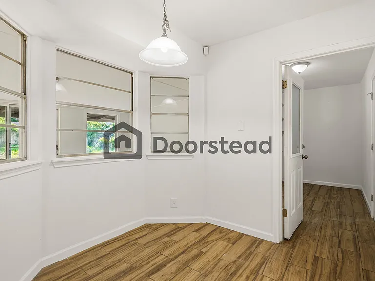 10915 Mount Ida — Photo 24