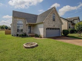 6240 Rocky Top Dr, Antioch, TN 37013