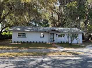 1366 SE Baya Dr, Lake City, FL 32025