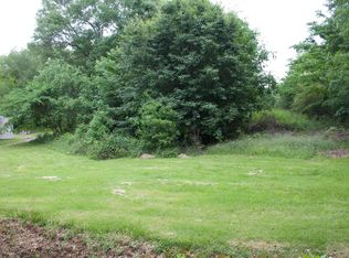 307 Edwards St, Taylors, SC 29687