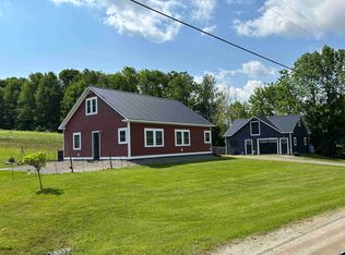 16 Hartwell Pond Rd, Albany, VT 05820