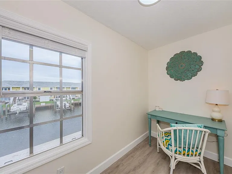 5004 Starfish Dr SE #F — Photo 11