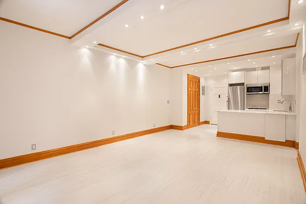 Rented by WAM Partners - William Moses Co. | media 38