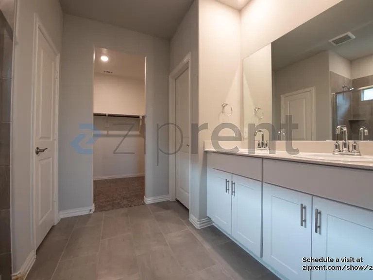 3427 Flatiron Dr — Photo 5