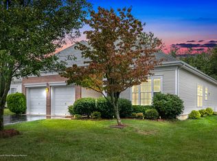 82 Silverside Rd, Lakewood, NJ 08701