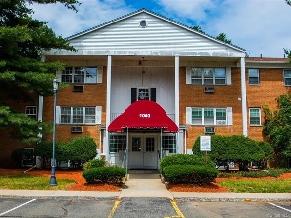 1060 New Haven Ave APT 5, Milford, CT 06460