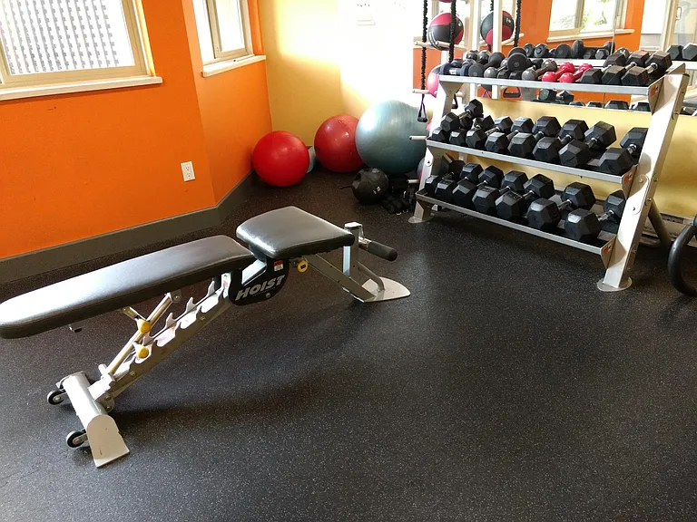 9847 Manchester Dr #105 — Photo 21