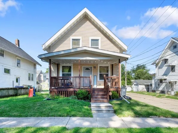 617 17th St SE, Cedar Rapids, IA 52403