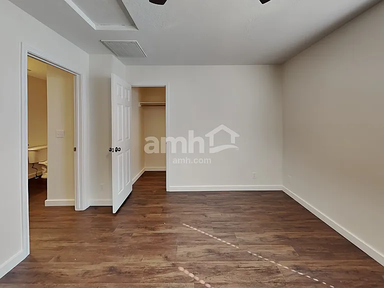 19735 Susquehanna Way — Photo 11