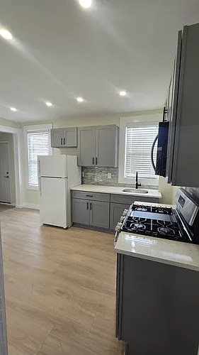 112 Treadwell Ave #1 Photo 1