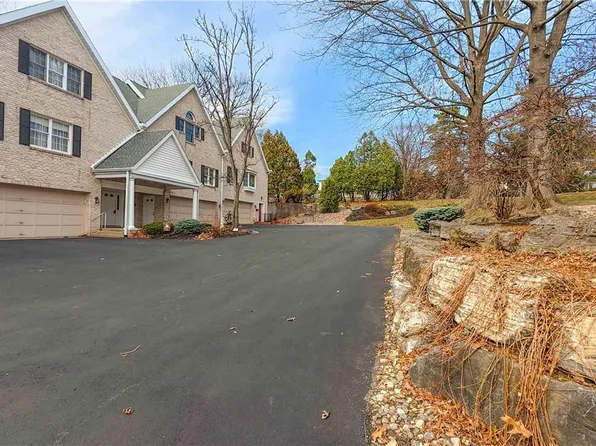 1432 Calypso Ave, Bethlehem, PA 18018