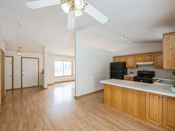 5385 Mitchell Ridge Dr, Big Lake, MN 55309