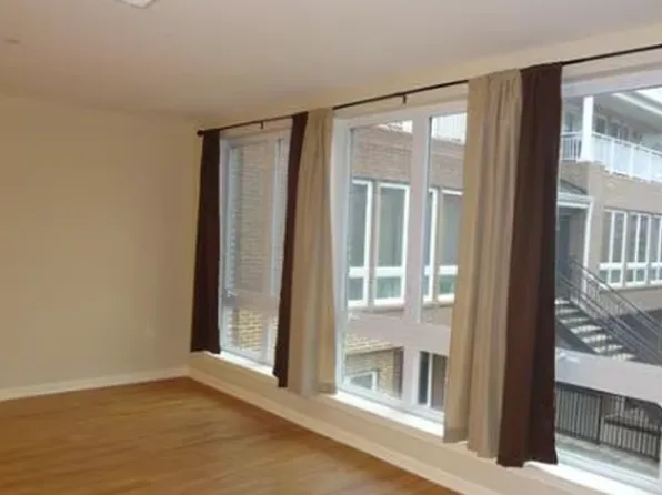 368 Rector St, Perth Amboy, NJ 08861