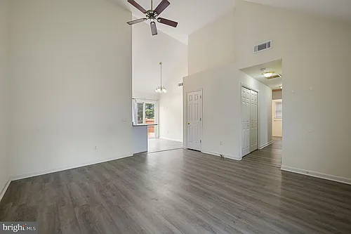 49 Winding Wood Dr Photo 1