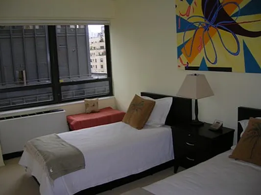 Sold by New York Private Realty Group | media 12