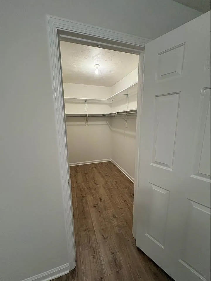 2 bed, 1209 sqft, $1,600 — Photo 2
