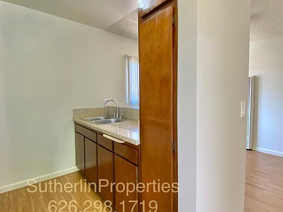 3rd image of 1425 E Orange Grove Blvd APT 23