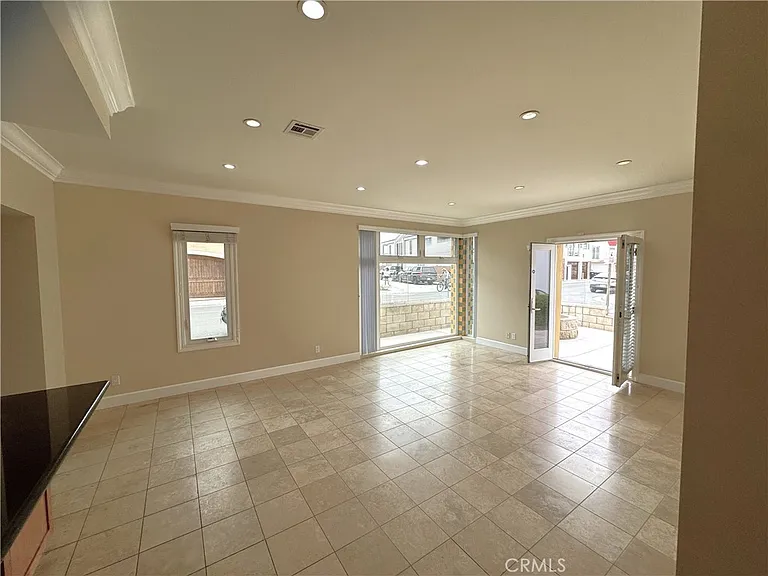4510A Seashore Dr — Photo 7