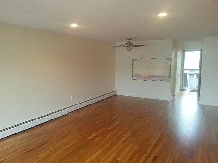 3rd image of 315 Neponset St