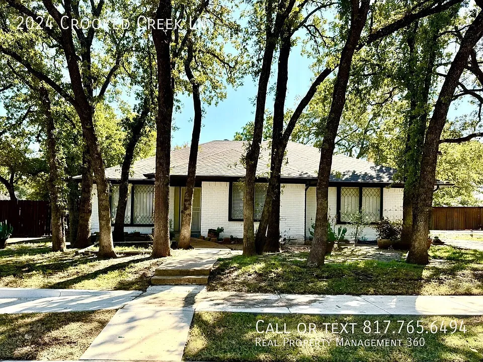 2024 Crooked Creek Ln