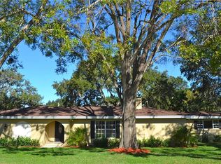 10 W Lake Hamilton Cir, Winter Haven, FL 33881