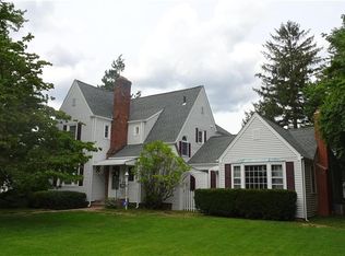 42 Saxon Rd, Wethersfield, CT 06109