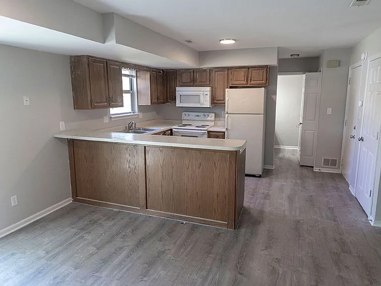 3603 Hermitage Rd — Photo 9