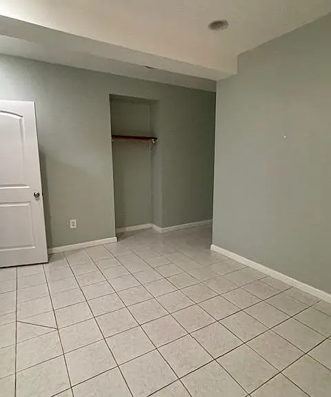 Unit Photo
