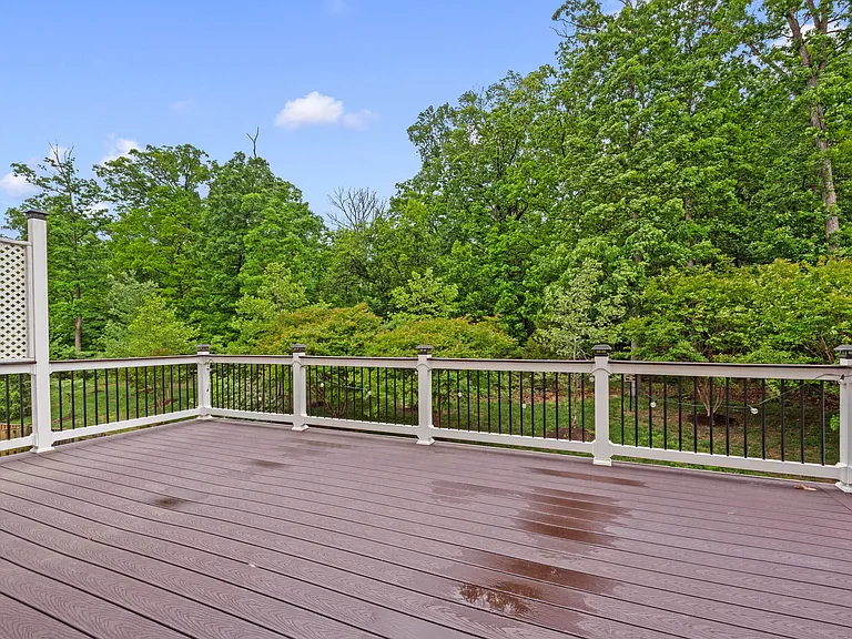 23215 Tradewind Dr — Photo 12