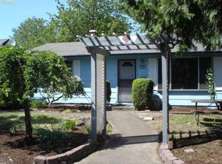 834 M St, Springfield, OR 97477