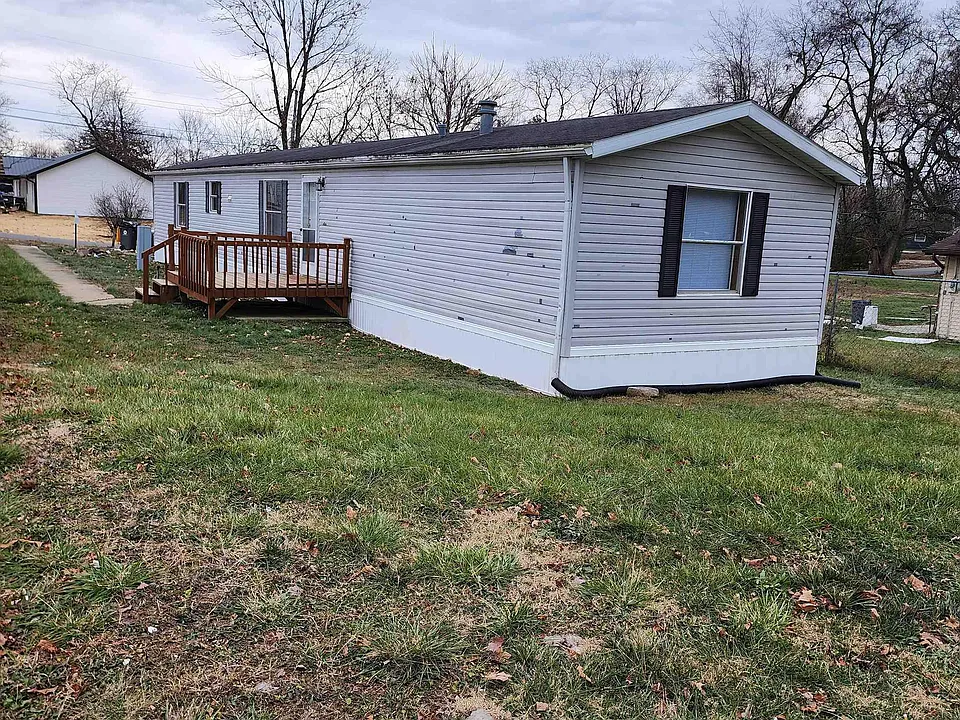 911 N Oolitic Dr