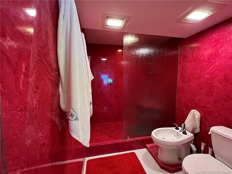 10044 S Ocean Dr #206 — Photo 38