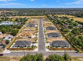 1209 S Michigan St, Mission, TX 78573