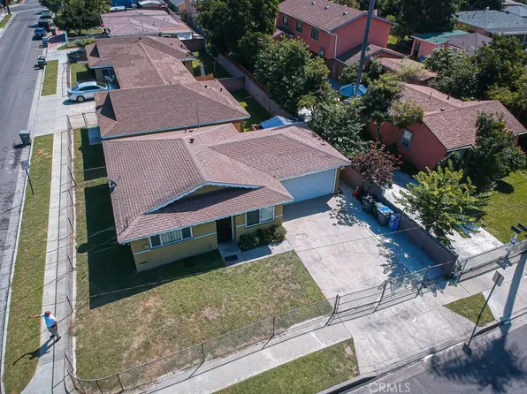 12102 Wilson Ave, Lynwood, CA 90262