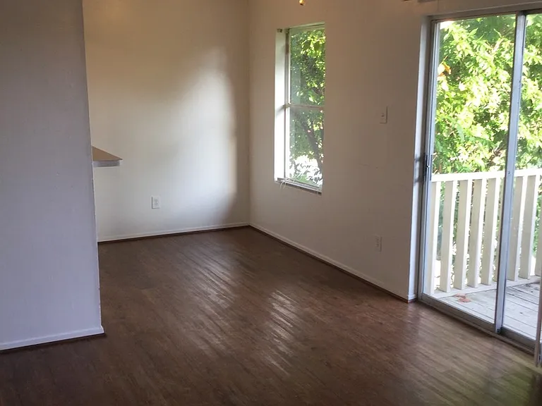 2601PK — Photo 3