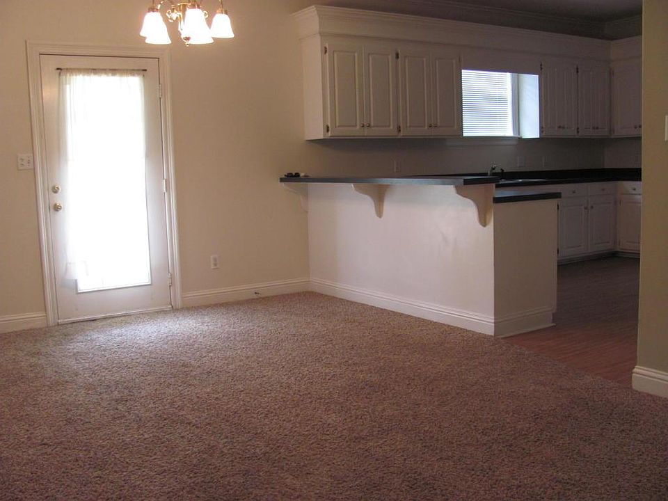 2nd image of 38 Angie Dr